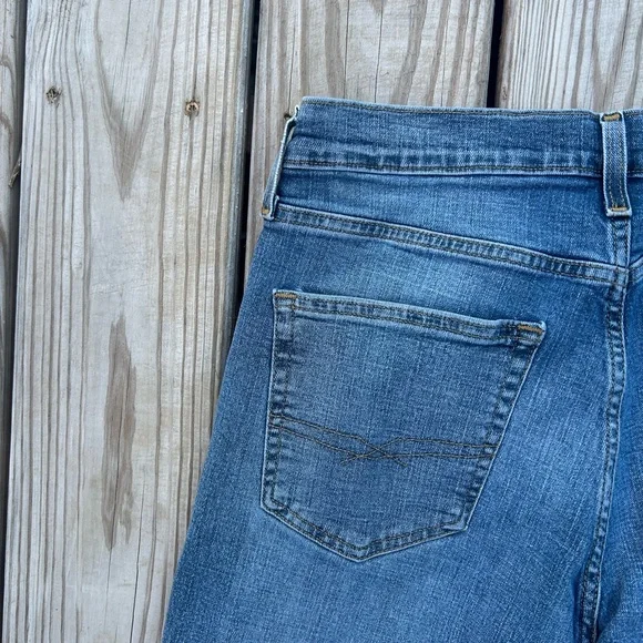 Signature By Levi Strauss‎ Men's Straight Flex Jeans W32xL32 Medium Wash Classic - Picture 11 of 13